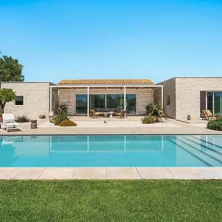 Ophelia Villa